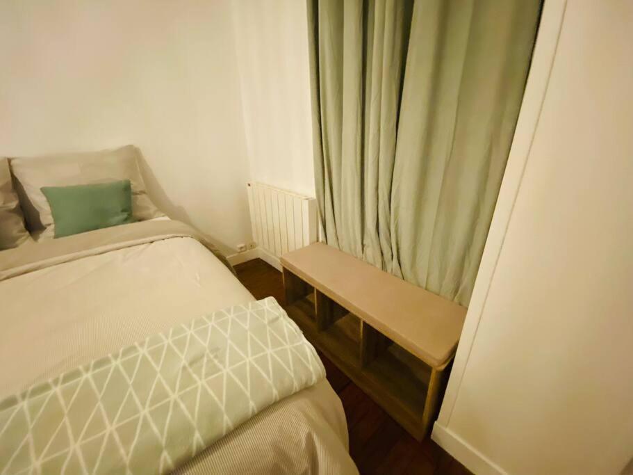 Studio Avec Lit Queen Size Au Pied Du Tramway 3. Villemomble Exterior foto